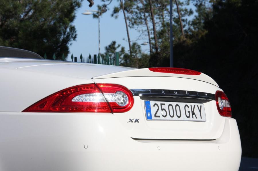  Jaguar XKR Coupe 2009 года  (фото 26 из 132)